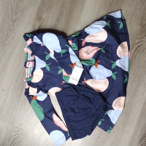 🎉 HOST PICK Carter's Baby Pear Jersey Dress - Picture 4 of 4